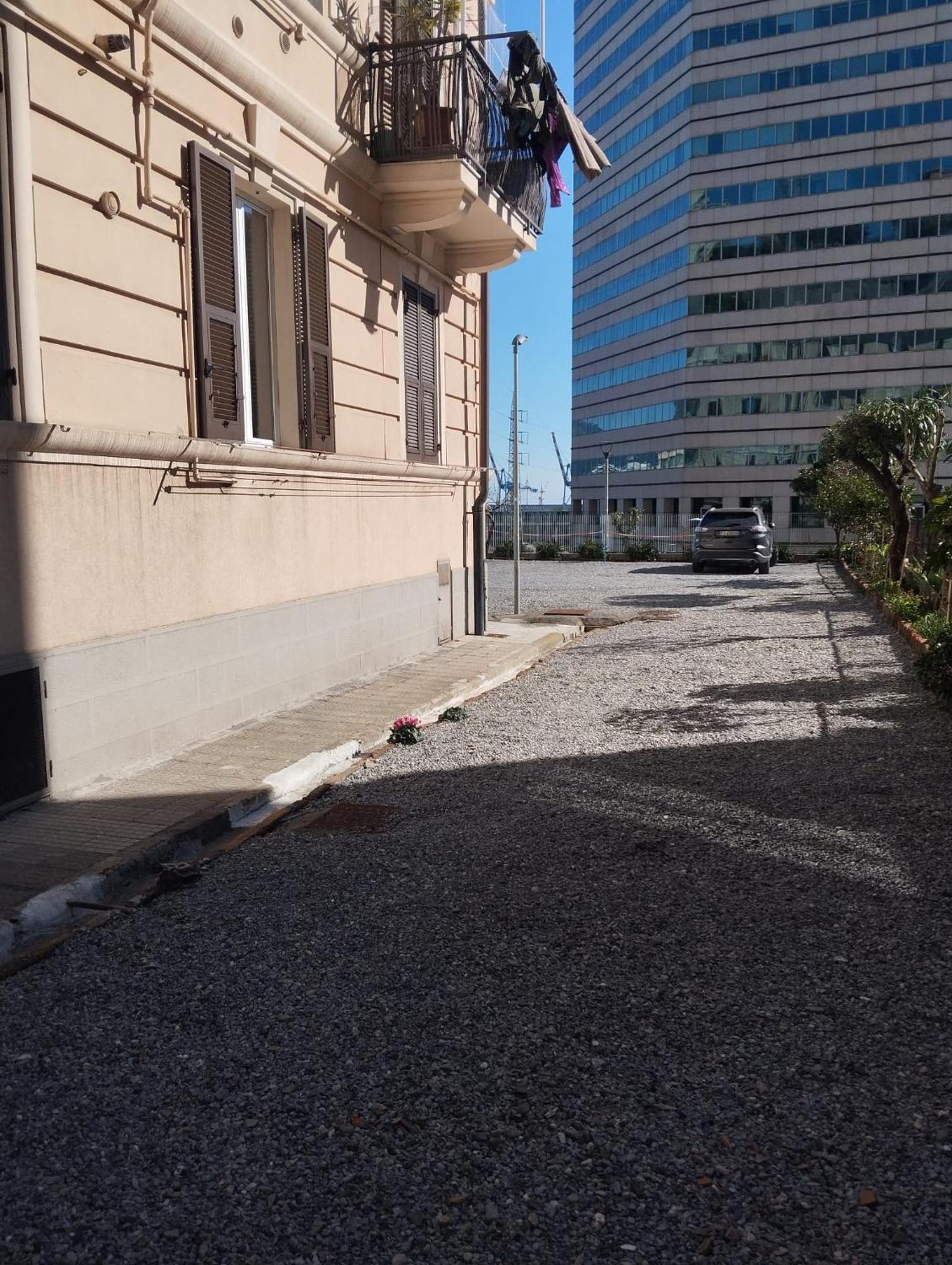 Ferry House Con Posto Auto Privato Genua